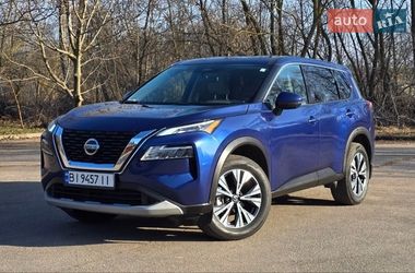 Позашляховик / Кросовер Nissan Rogue 2021 в Полтаві