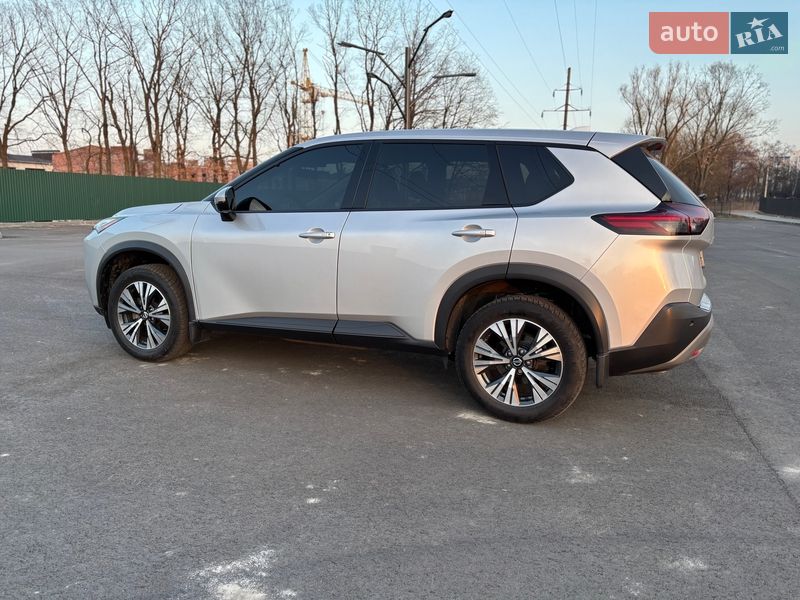 Внедорожник / Кроссовер Nissan Rogue 2021 в Чернигове