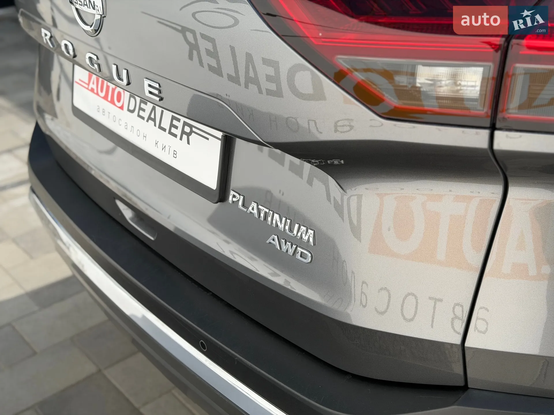 2021 Nissan Rogue - мініатюра 17