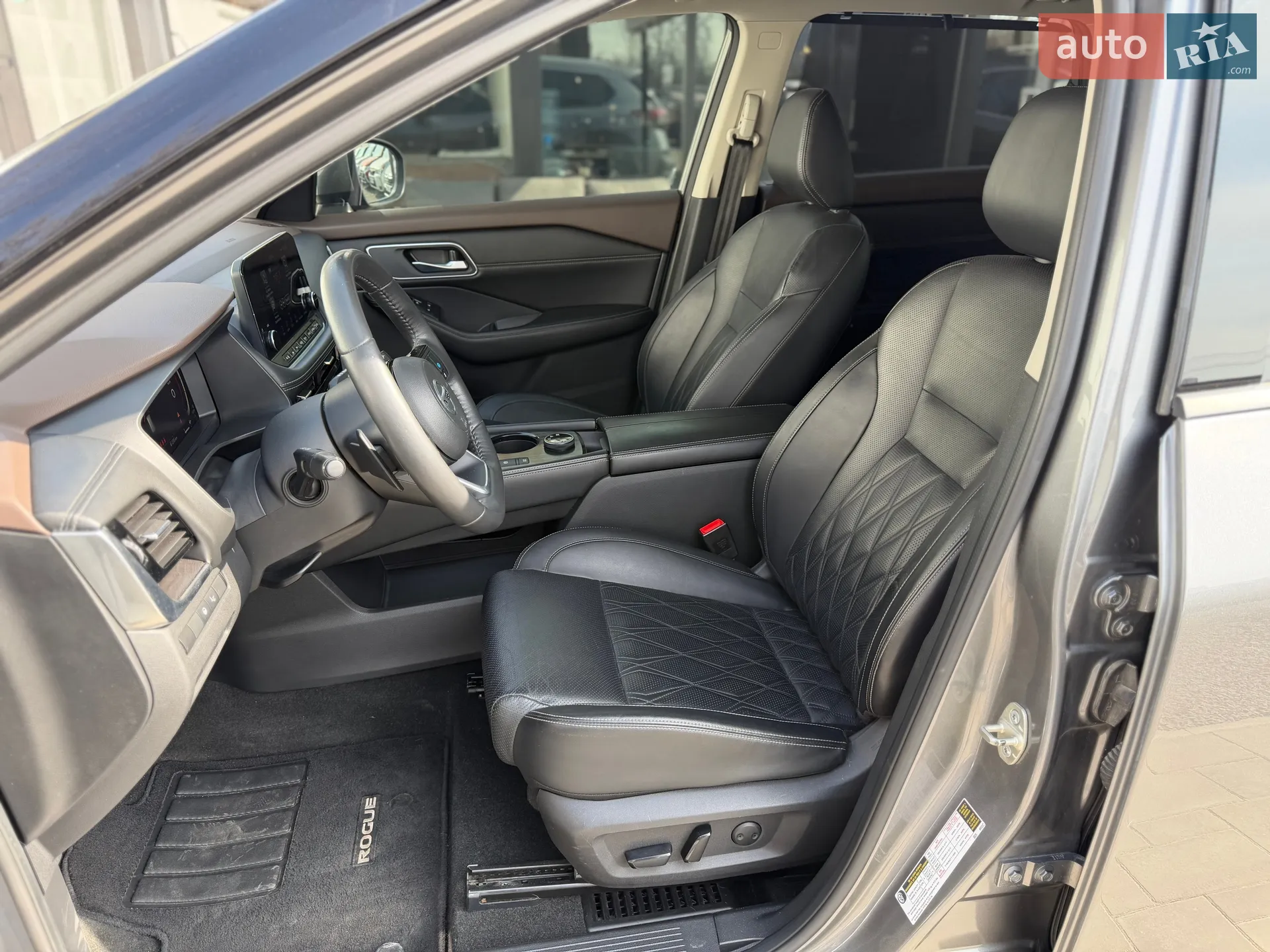 2021 Nissan Rogue - мініатюра 31
