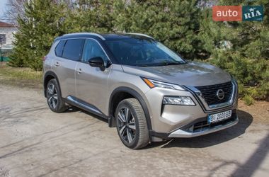 Внедорожник / Кроссовер Nissan Rogue 2021 в Кременчуге