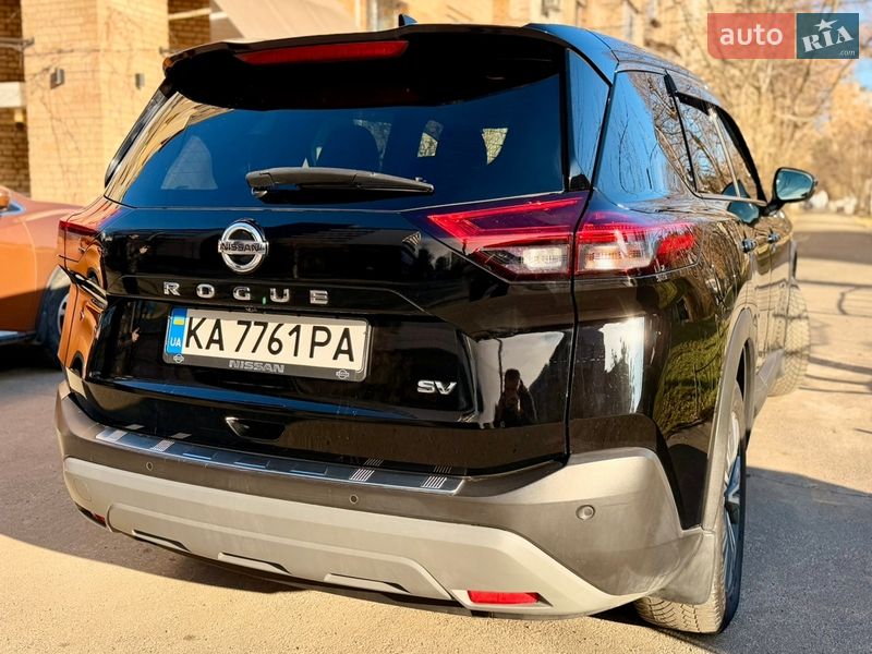 Позашляховик / Кросовер Nissan Rogue 2020 в Києві