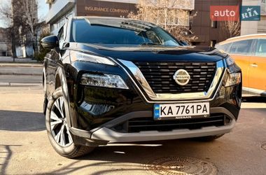 Позашляховик / Кросовер Nissan Rogue 2020 в Києві