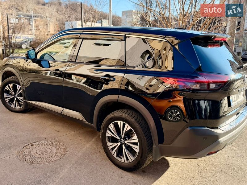 Позашляховик / Кросовер Nissan Rogue 2020 в Києві