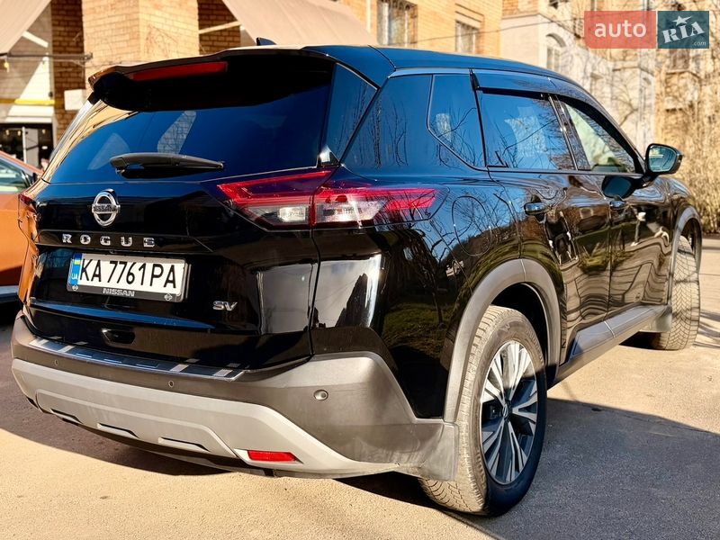 Позашляховик / Кросовер Nissan Rogue 2020 в Києві