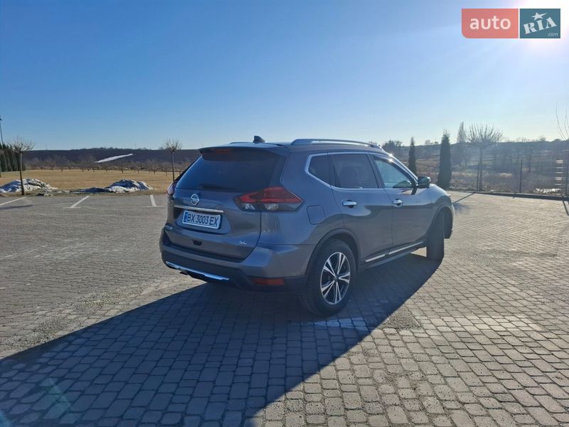 Внедорожник / Кроссовер Nissan Rogue 2016 в Шепетовке