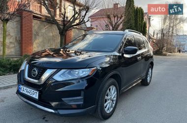 Внедорожник / Кроссовер Nissan Rogue 2018 в Киеве