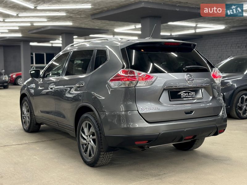 Позашляховик / Кросовер Nissan Rogue 2015 в Харкові