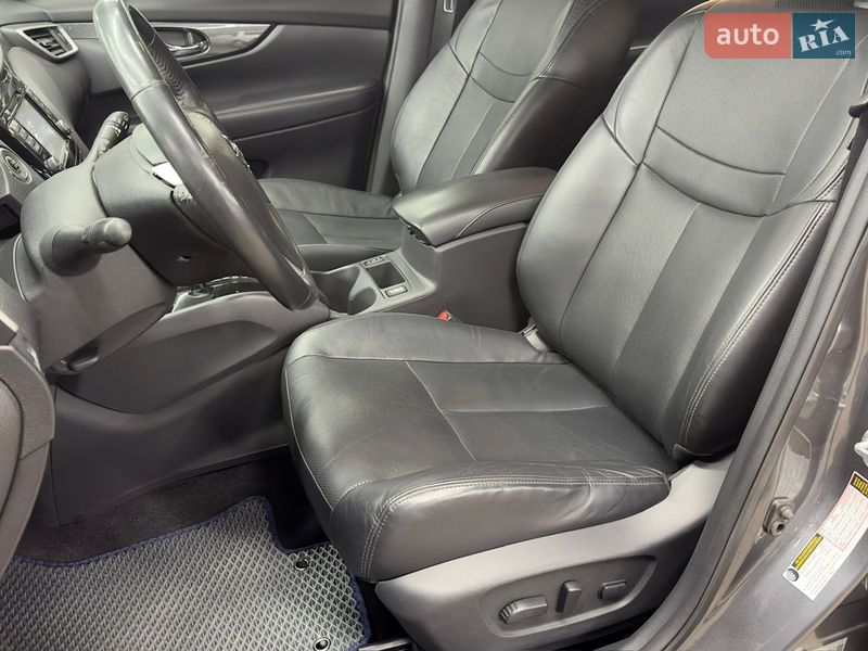 Позашляховик / Кросовер Nissan Rogue 2015 в Харкові