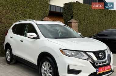 Внедорожник / Кроссовер Nissan Rogue 2017 в Львове