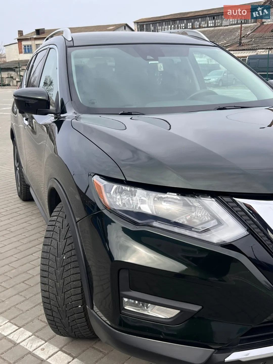 2019 Nissan Rogue - мініатюра 2