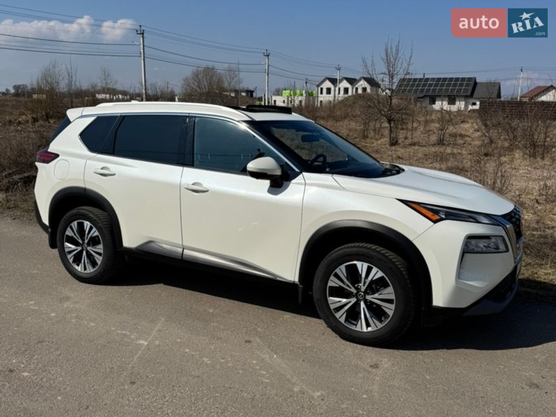 Позашляховик / Кросовер Nissan Rogue 2021 в Києві