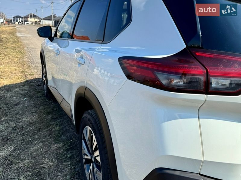 Позашляховик / Кросовер Nissan Rogue 2021 в Києві