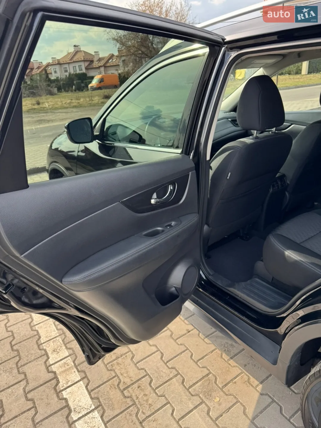 2018 Nissan Rogue - мініатюра 20
