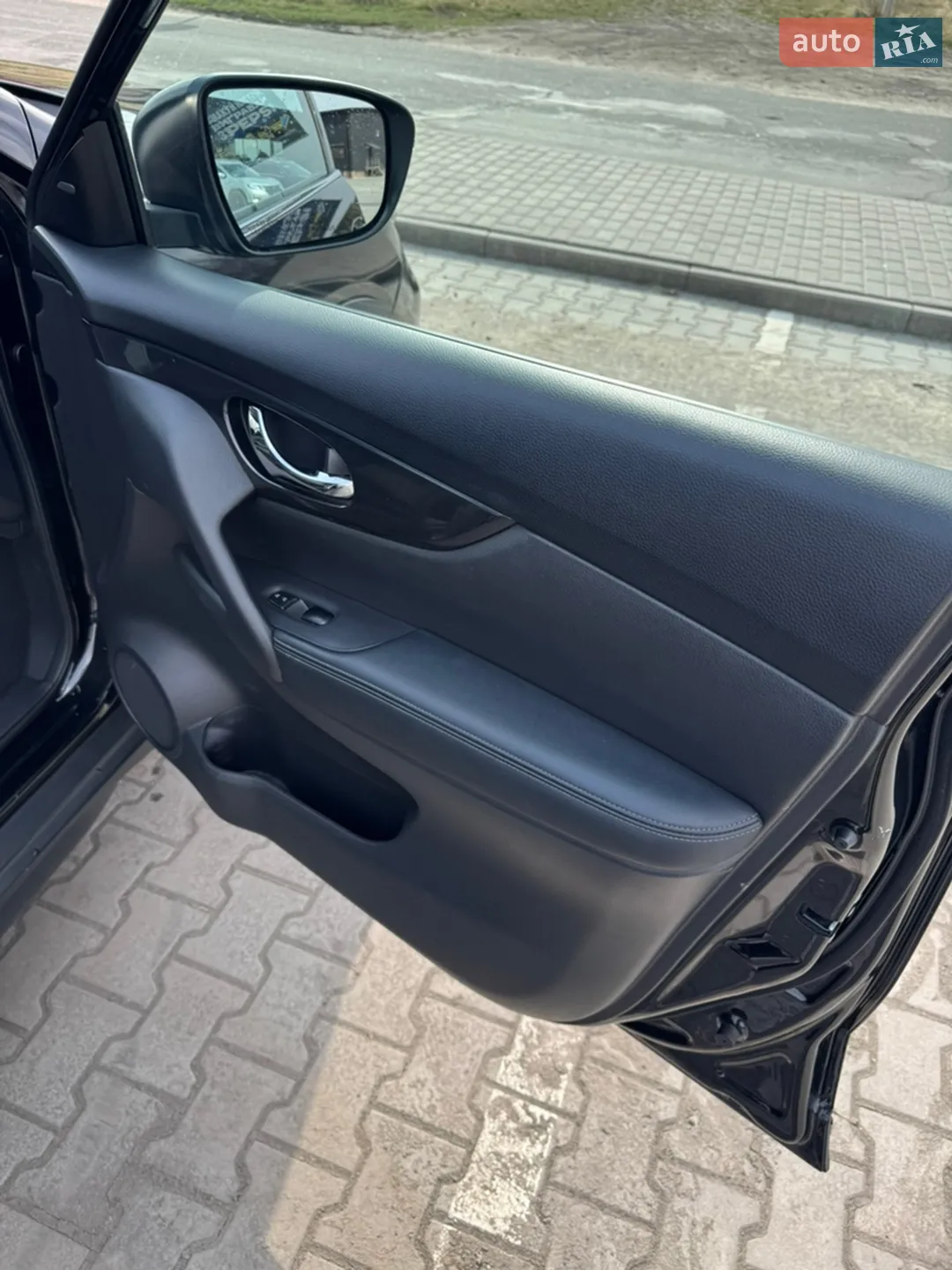 2018 Nissan Rogue - мініатюра 26