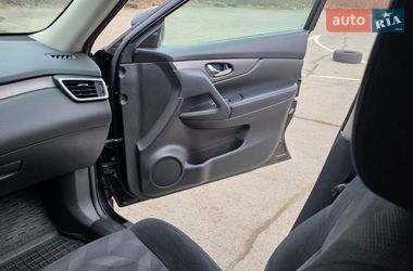 Внедорожник / Кроссовер Nissan Rogue 2015 в Полтаве