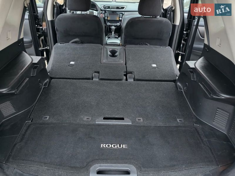 Внедорожник / Кроссовер Nissan Rogue 2015 в Полтаве