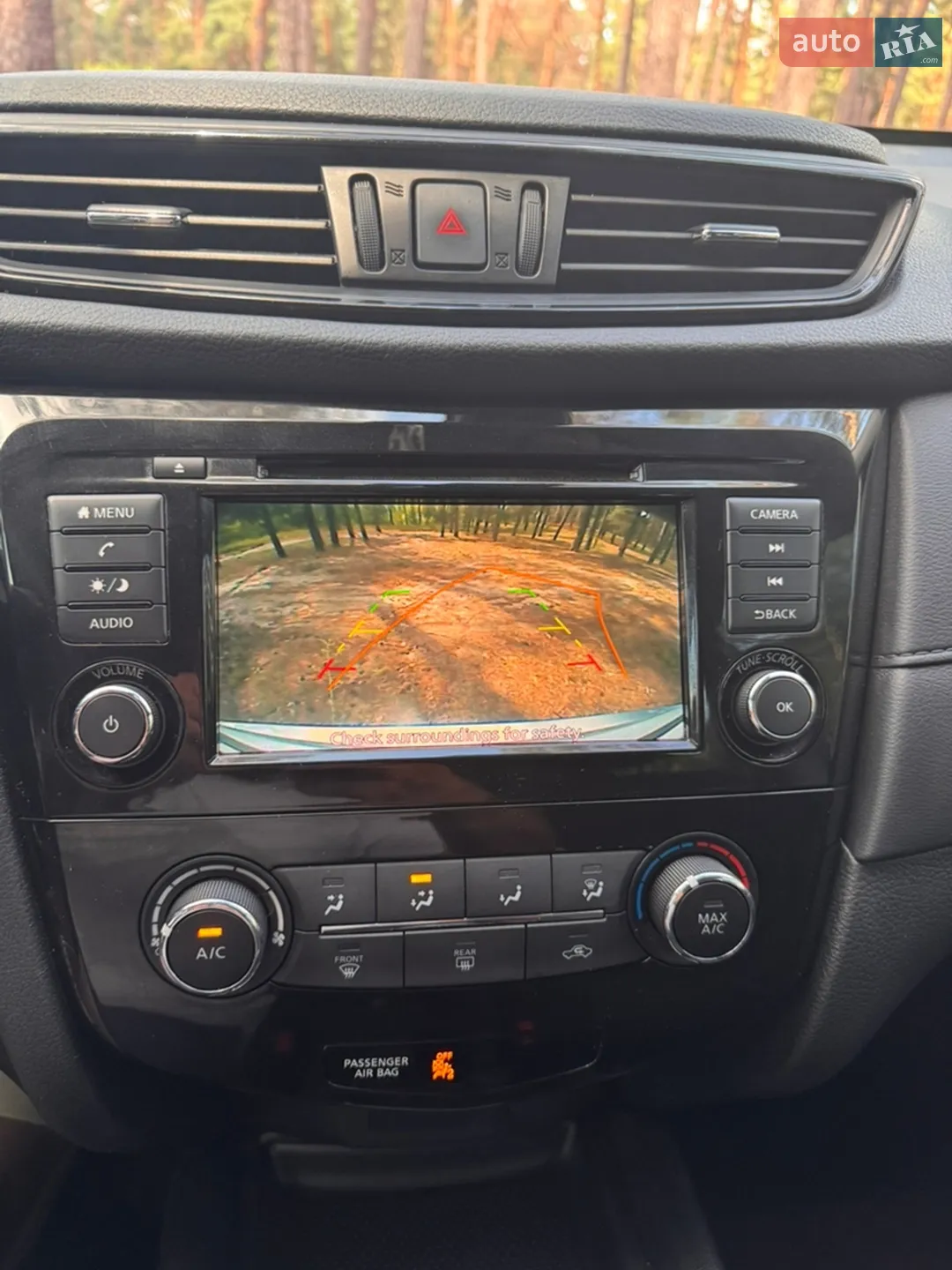 2019 Nissan Rogue - мініатюра 10