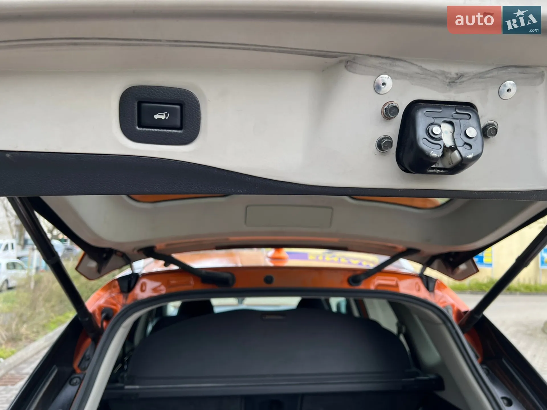 2016 Nissan Rogue - мініатюра 14