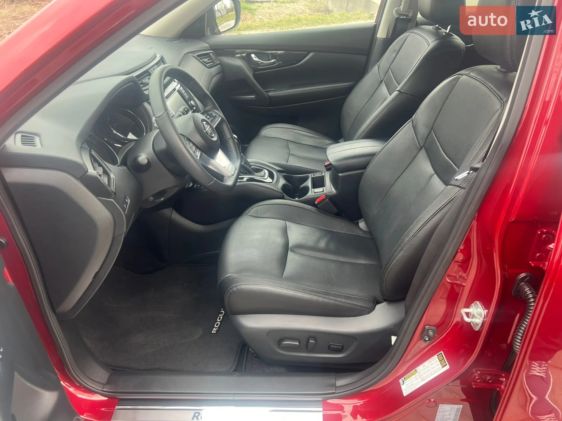 2019 Nissan Rogue - мініатюра 29