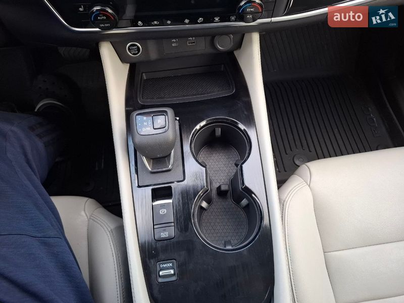 Внедорожник / Кроссовер Nissan Rogue 2023 в Киеве фото 18 Внедорожник / Кроссовер Nissan Rogue 2023 в Киеве