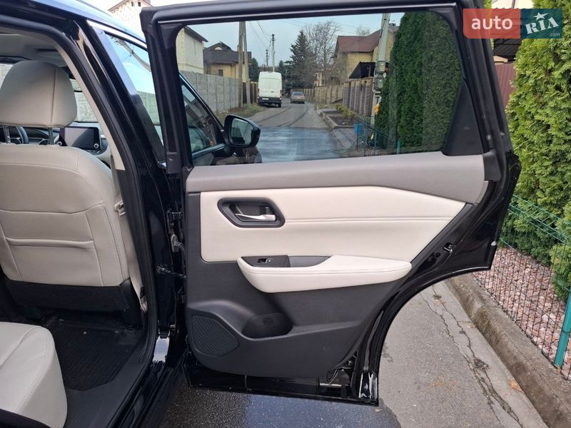 Внедорожник / Кроссовер Nissan Rogue 2023 в Киеве фото 25 Внедорожник / Кроссовер Nissan Rogue 2023 в Киеве