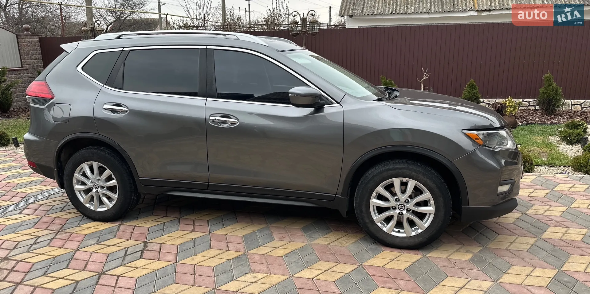 2017 Nissan Rogue - мініатюра 2