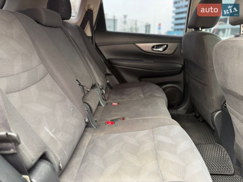 Внедорожник / Кроссовер Nissan Rogue 2016 в Киеве фото 14 Внедорожник / Кроссовер Nissan Rogue 2016 в Киеве