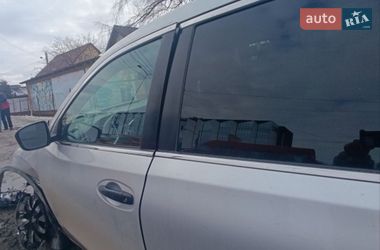 Внедорожник / Кроссовер Nissan Rogue 2017 в Львове