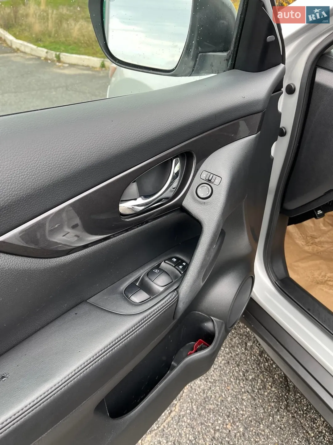 2020 Nissan Rogue - мініатюра 9