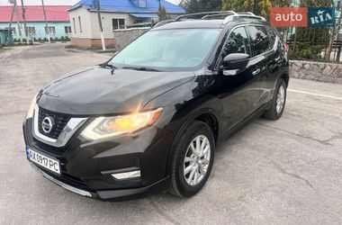 Внедорожник / Кроссовер Nissan Rogue 2017 в Харькове