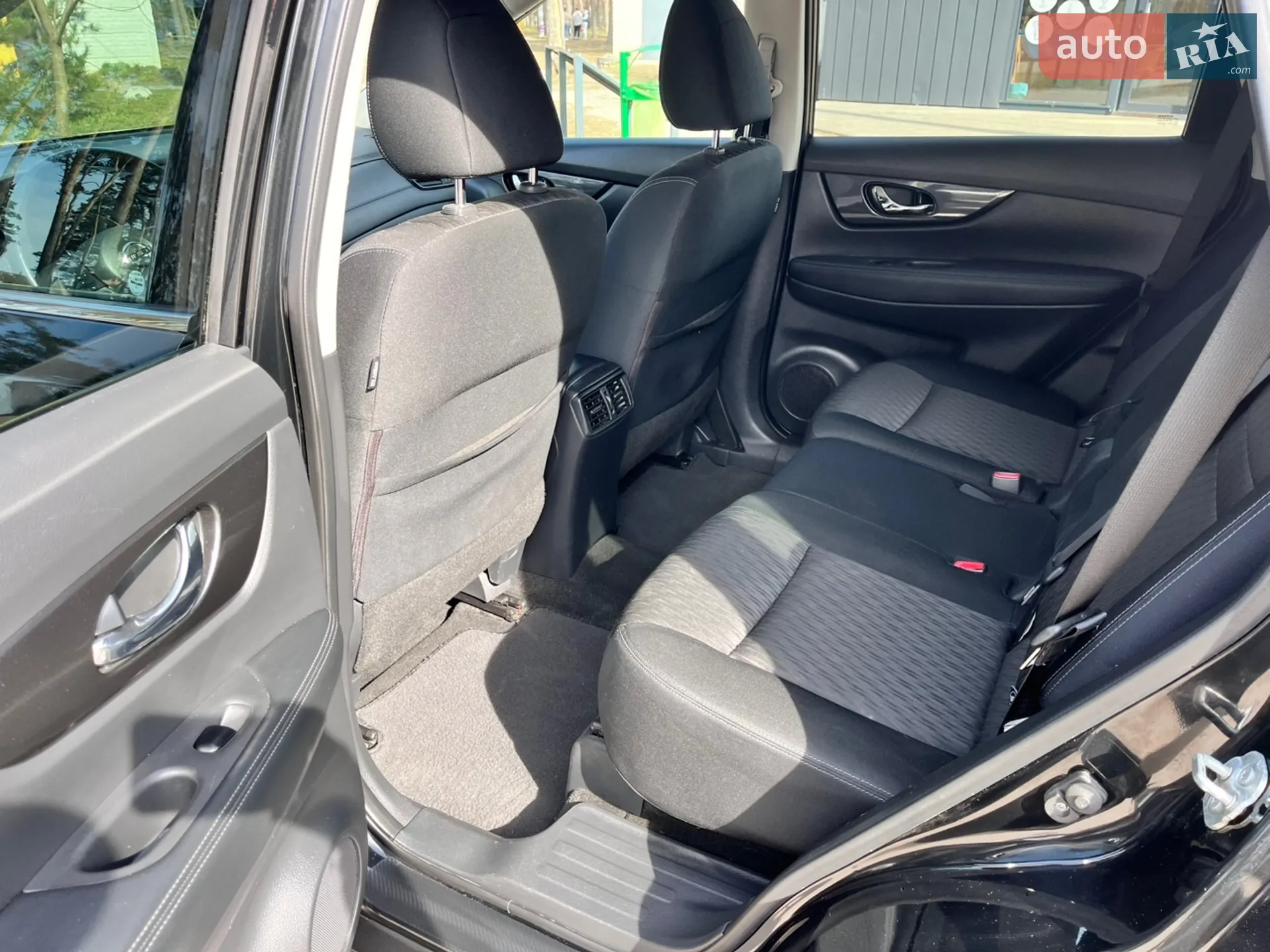 2016 Nissan Rogue - мініатюра 11