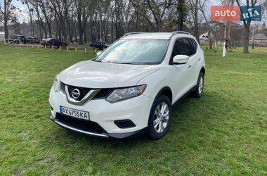 Внедорожник / Кроссовер Nissan Rogue 2015 в Змиеве
