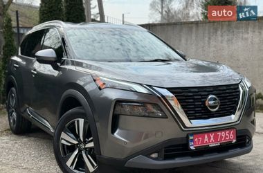 Позашляховик / Кросовер Nissan Rogue 2022 в Лубнах