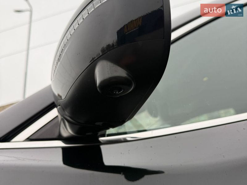 Внедорожник / Кроссовер Nissan Rogue 2017 в Виннице