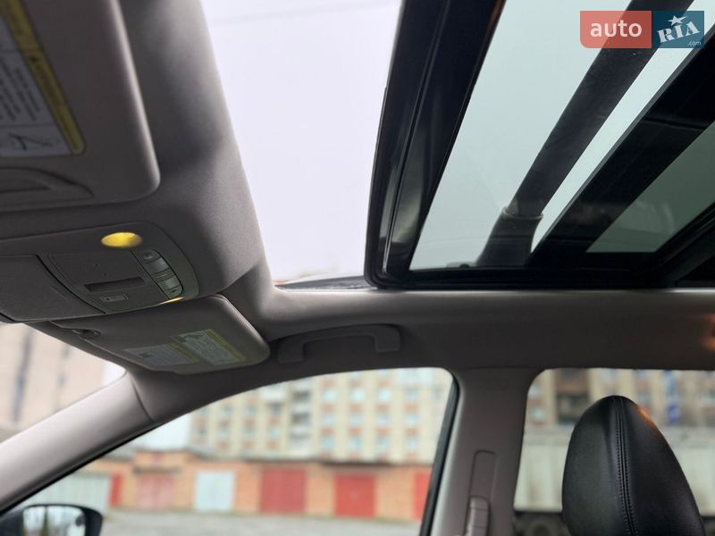 Внедорожник / Кроссовер Nissan Rogue 2017 в Виннице