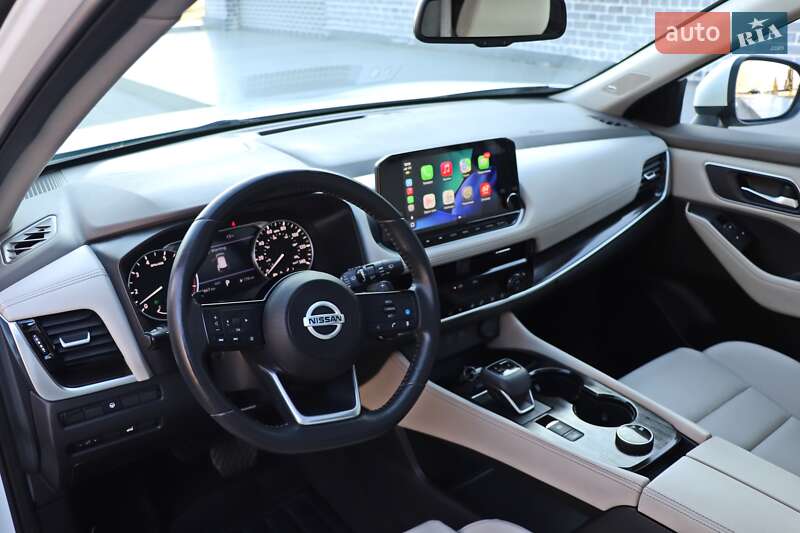 Внедорожник / Кроссовер Nissan Rogue 2021 в Кременчуге