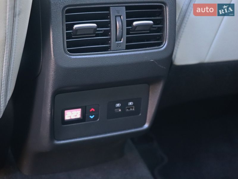 Внедорожник / Кроссовер Nissan Rogue 2021 в Кременчуге