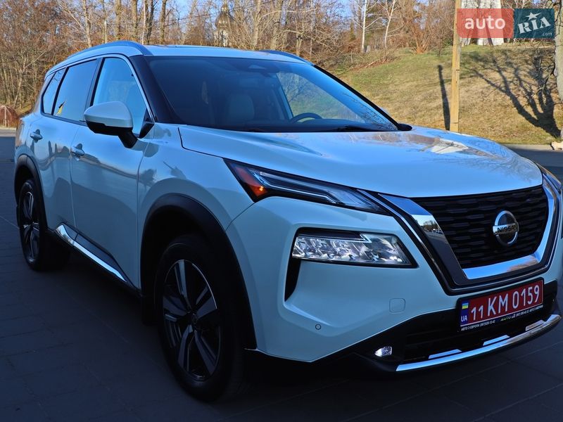 Внедорожник / Кроссовер Nissan Rogue 2021 в Кременчуге