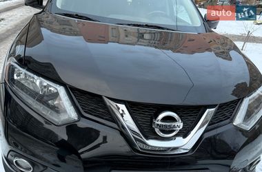 Позашляховик / Кросовер Nissan Rogue 2016 в Києві