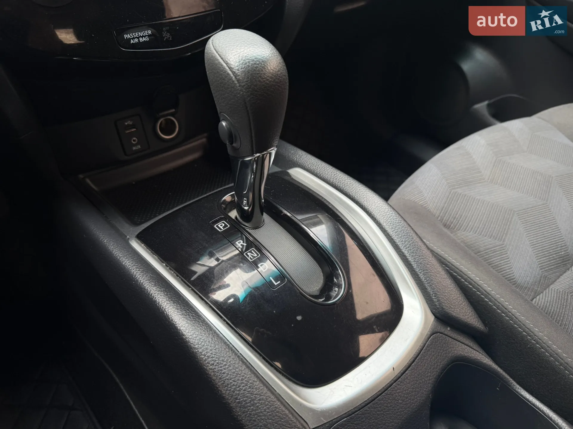 2016 Nissan Rogue - мініатюра 9