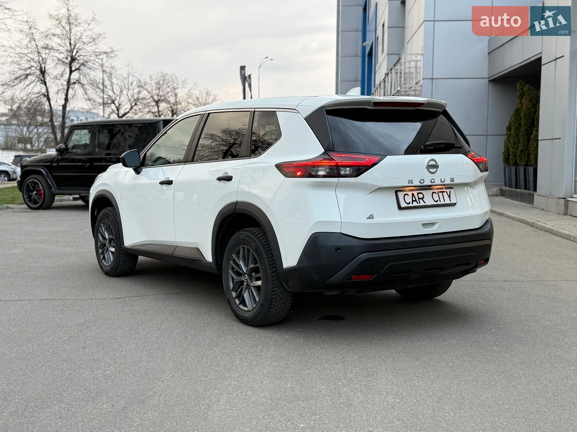 2021 Nissan Rogue - мініатюра 3