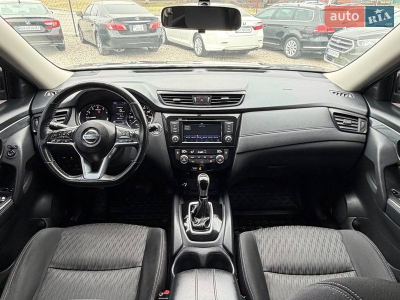Позашляховик / Кросовер Nissan Rogue 2018 в Кропивницькому