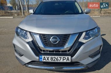 Внедорожник / Кроссовер Nissan Rogue 2017 в Харькове