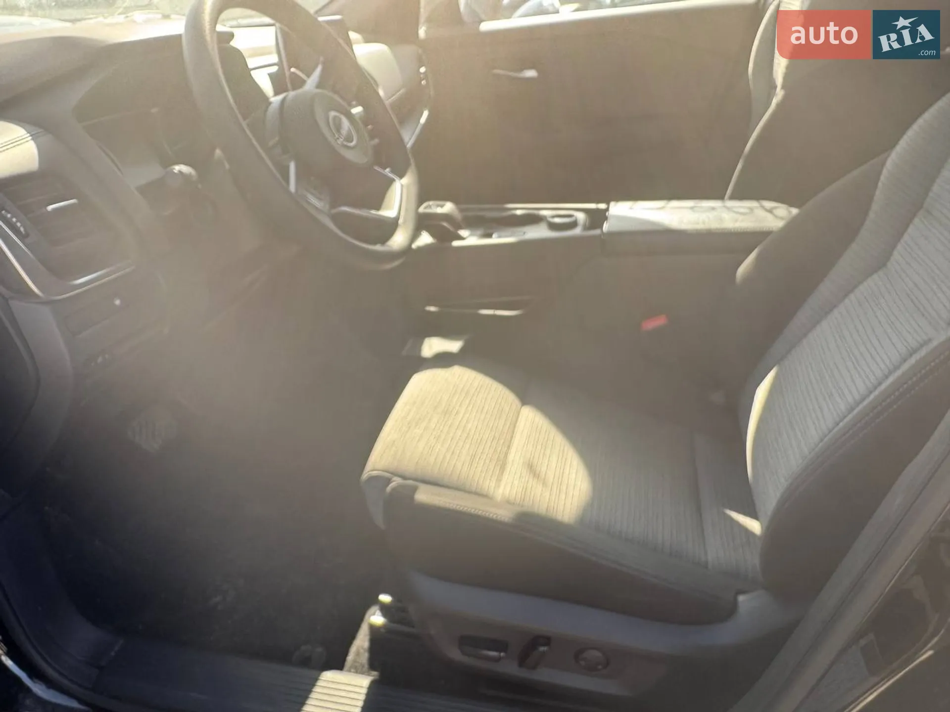 2022 Nissan Rogue - мініатюра 11
