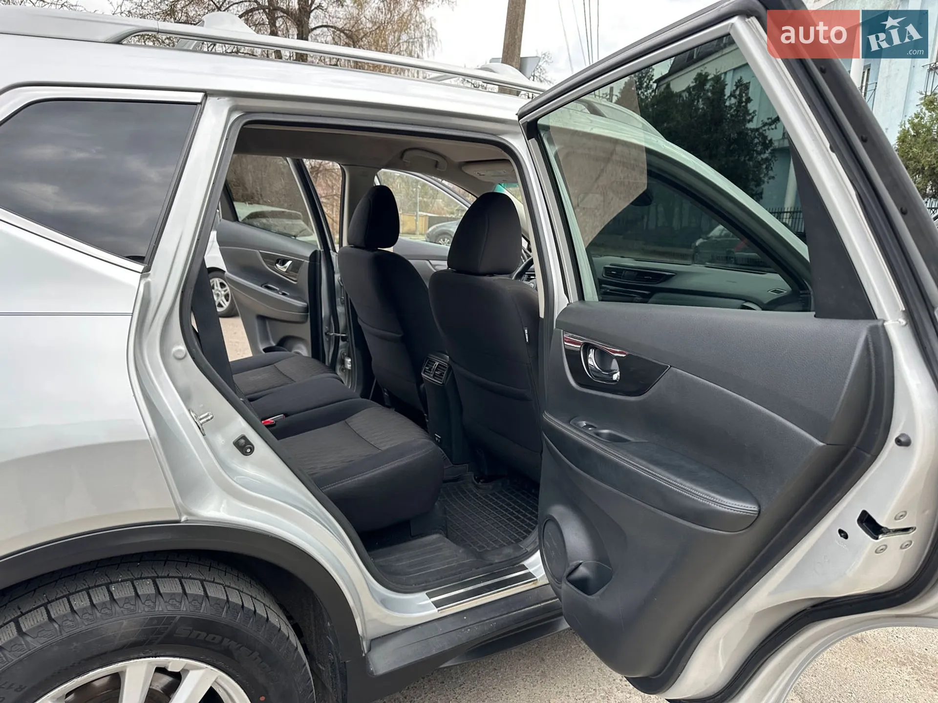 2020 Nissan Rogue - мініатюра 27