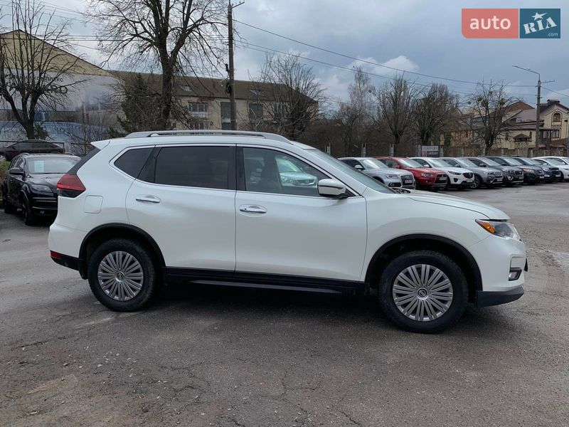 Позашляховик / Кросовер Nissan Rogue 2018 в Вінниці