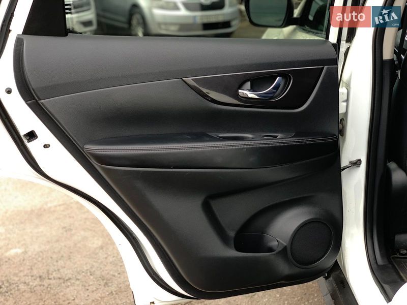 Позашляховик / Кросовер Nissan Rogue 2018 в Вінниці