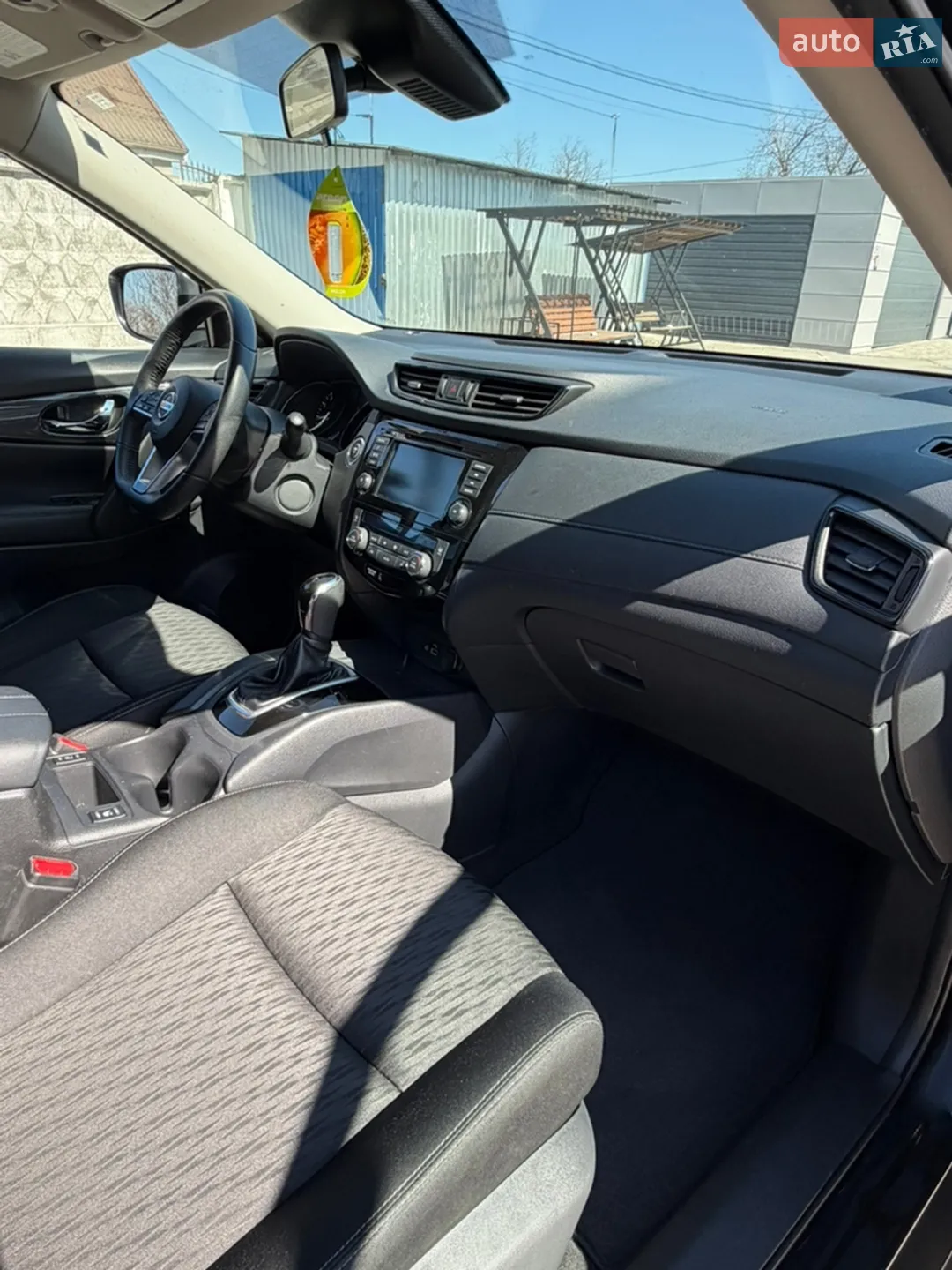 2018 Nissan Rogue - мініатюра 25