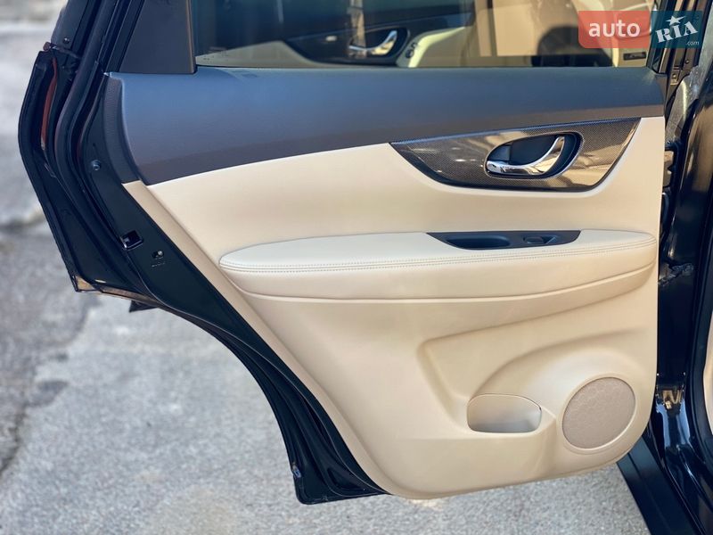 Внедорожник / Кроссовер Nissan Rogue 2016 в Житомире фото 42 Внедорожник / Кроссовер Nissan Rogue 2016 в Житомире